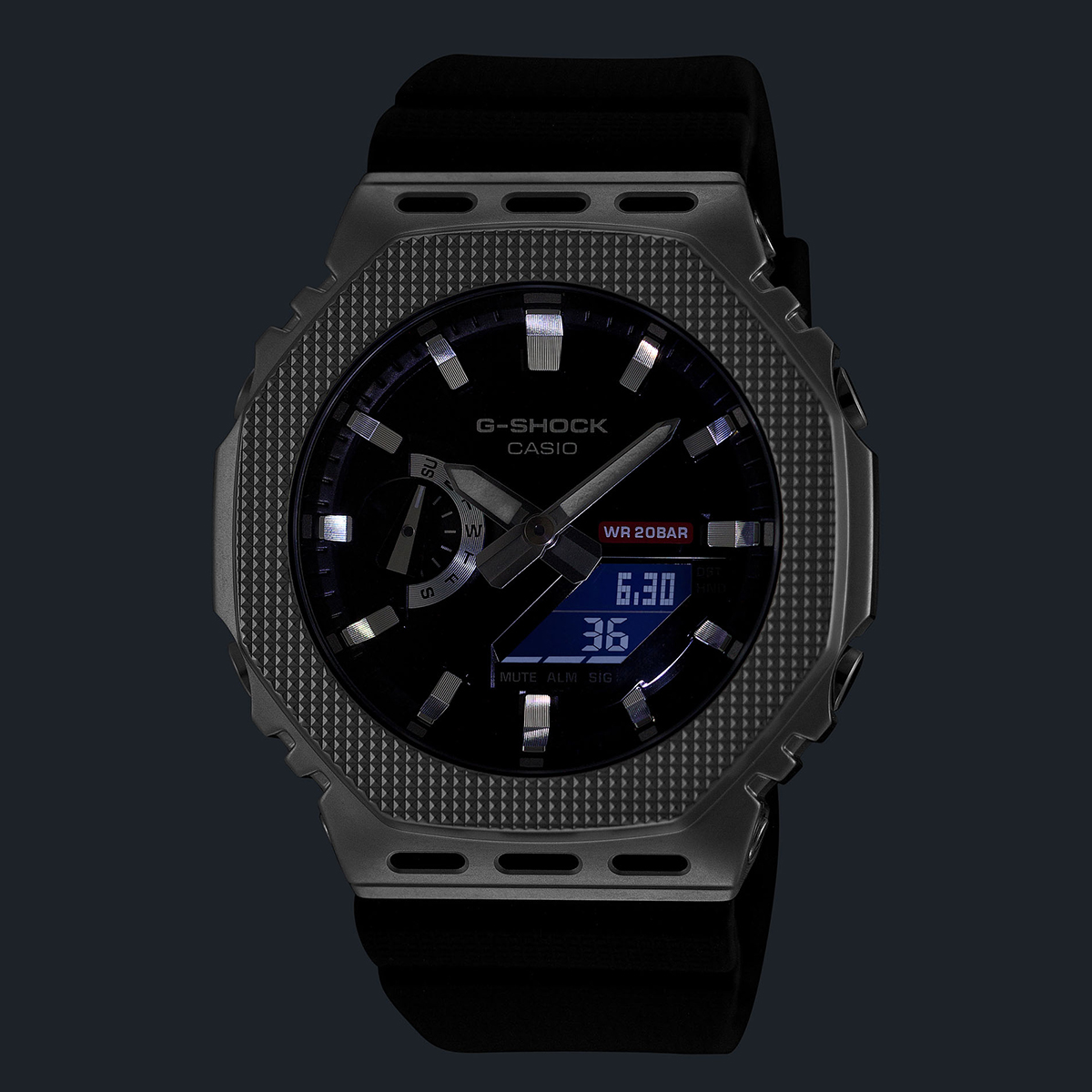 G-SHOCK GM-2100M -1AER