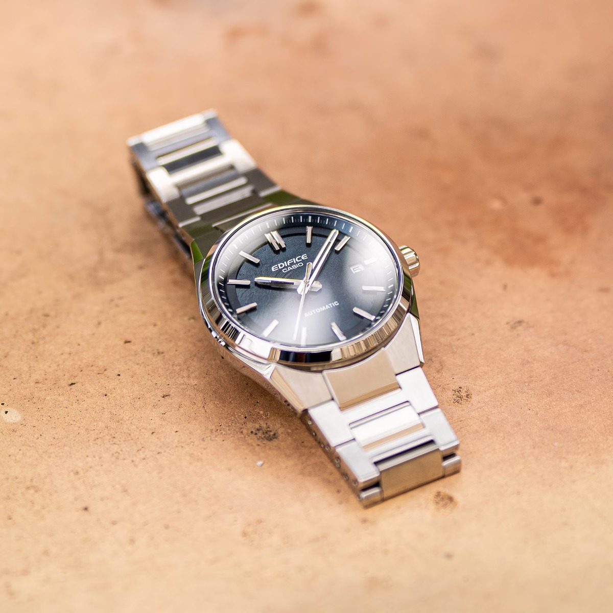 EDIFICE EFK-110D -2AER