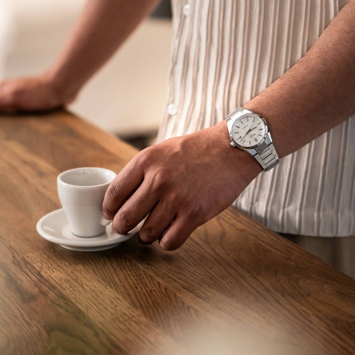 Biały Edifice EFK-110D-7AER