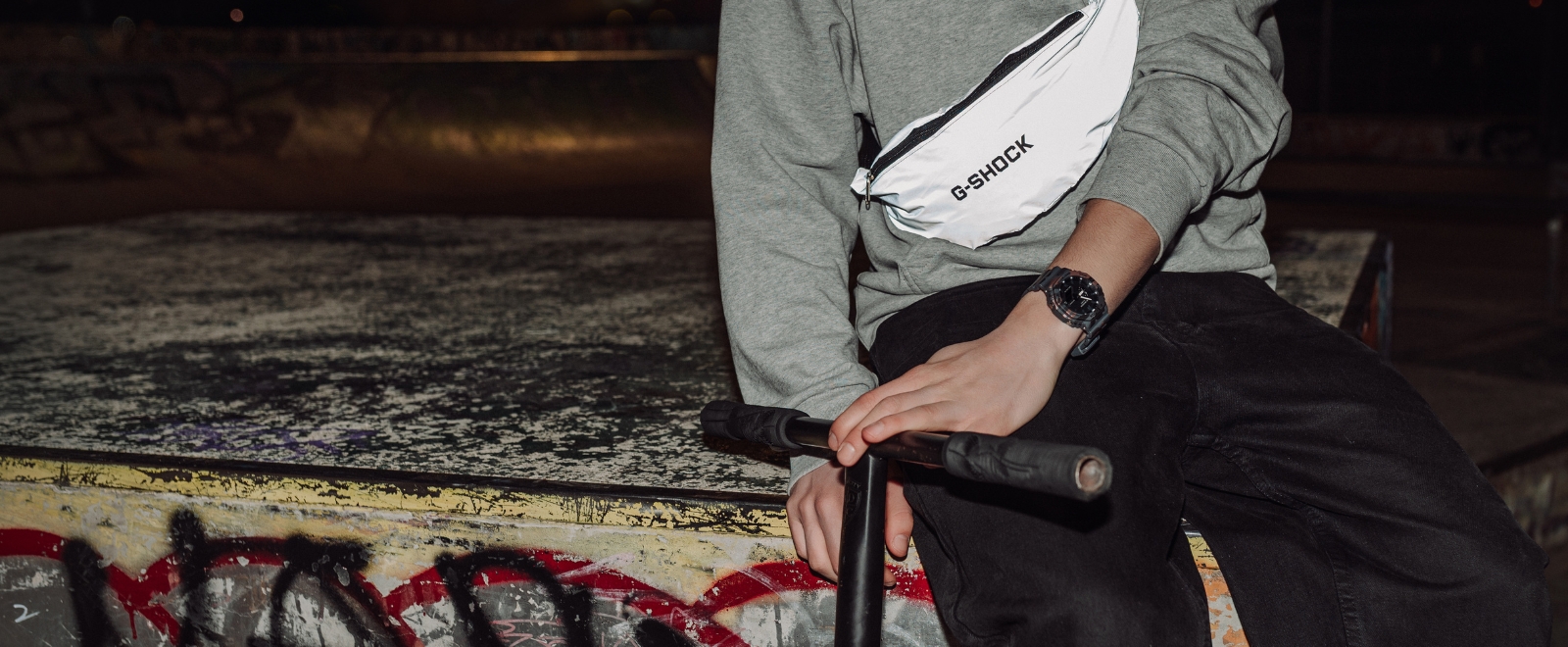 Model CAMO + gratisowa nerka G-SHOCK