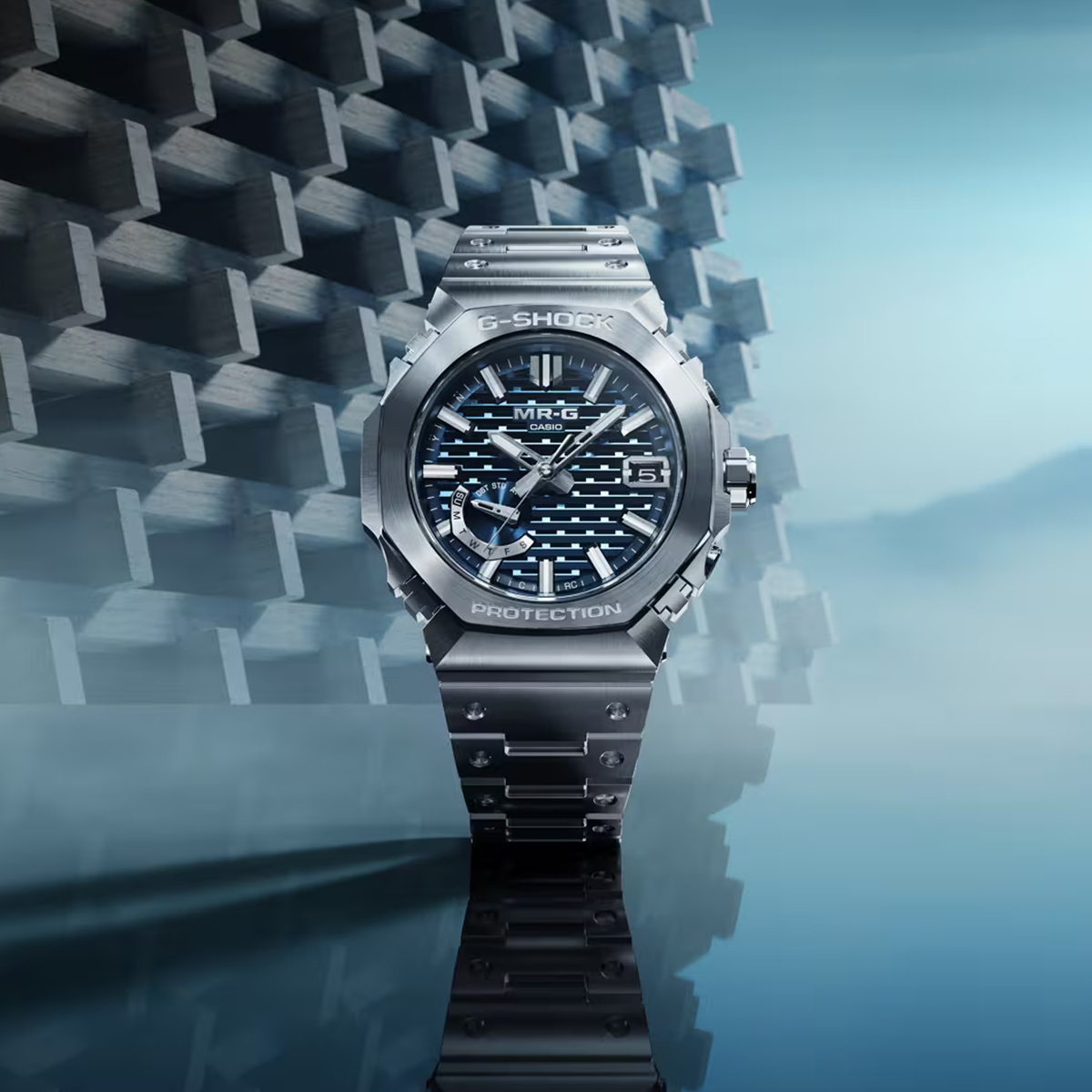 CASIO G-SHOCK Exclusive Titanium MRG-B2100D -2ADR