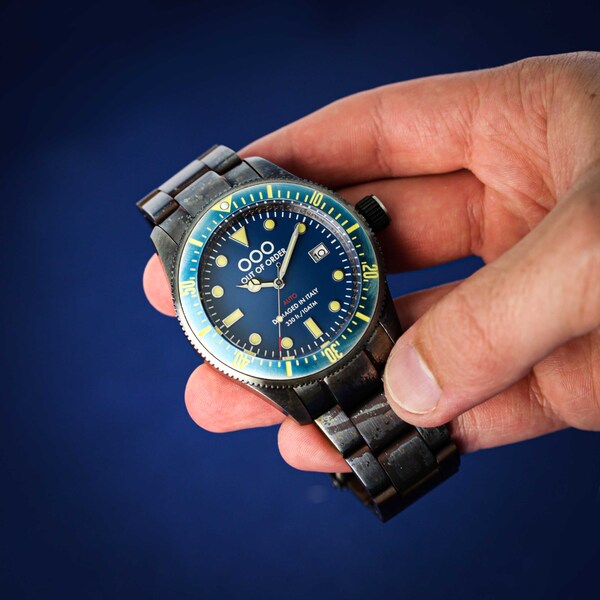Zegarek OUT OF ORDER Auto Collection Blue Auto 2.0 OOO.001-16.2.BL z niebieską tarczą 