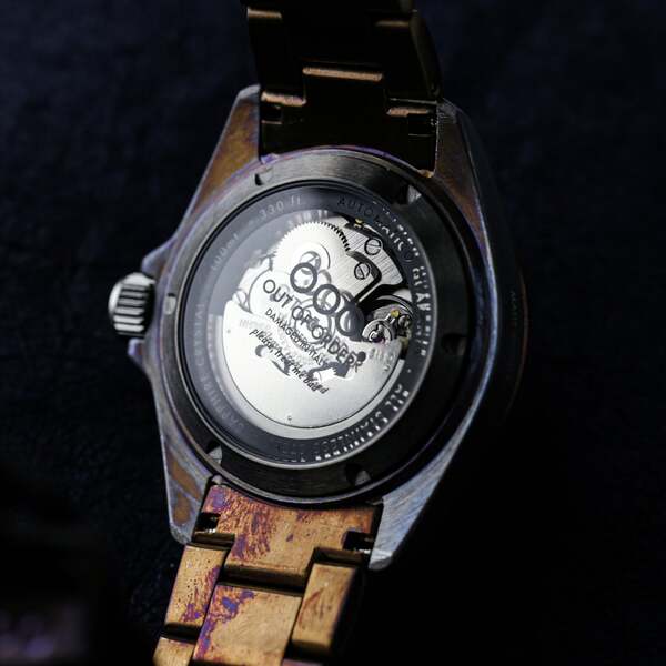 Zegarek męski OUT OF ORDER Automatico Quaranta Black OOO.001-21.NE z szarą tarczą w szarej kopercje na stalowej bransolecie