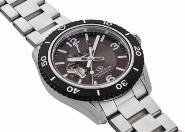 Zegarek męski na bransolecie Orient Star Sports RE-AT0102Y00B