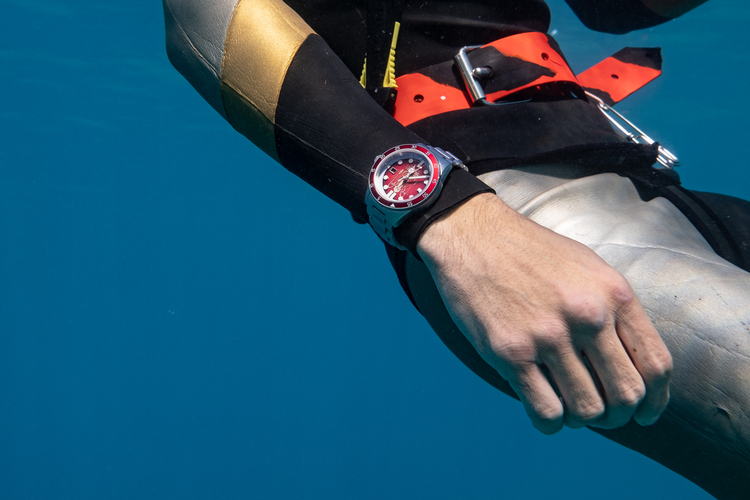 Odkryj zegarek męski Spinnaker na bransolecie