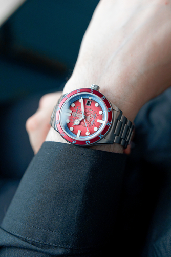 Odkryj zegarek męski Spinnaker na bransolecie