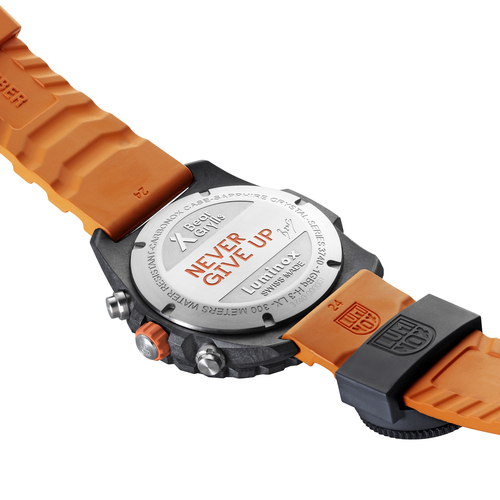 Zegarek męski na pasku pomarańczowym  Luminox Bear Grylls