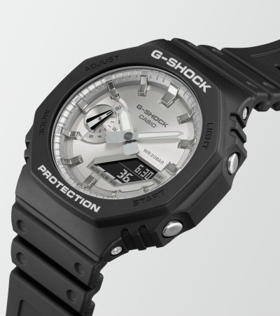 Zegarek męski Casio G-Shock GA-2100SB-1AER  na pasku w czarnym kolorze ze srebrną tarczą