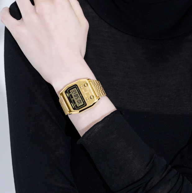 Złoty zegarek Casio Vintage A1100G-5EF inspirowany modelem z lat 70 - timetrend.pl