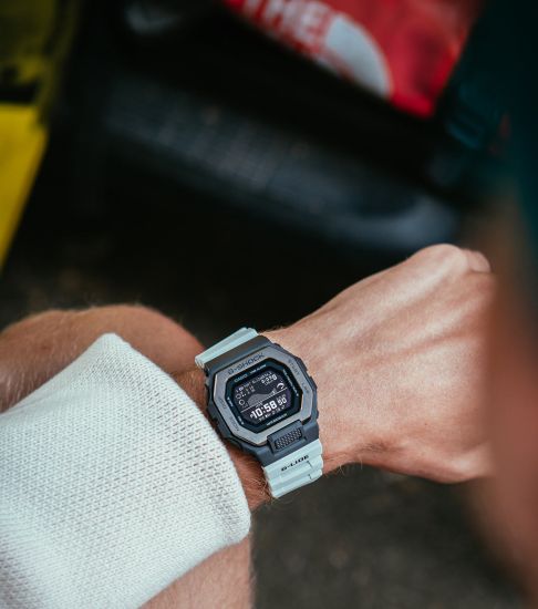 zegarek męski G-Shock G-Lide GBX-100TT-8ER szary pasek z biomasy oraz czarno-srebrna koperta, cyfrowy wyświetlacz