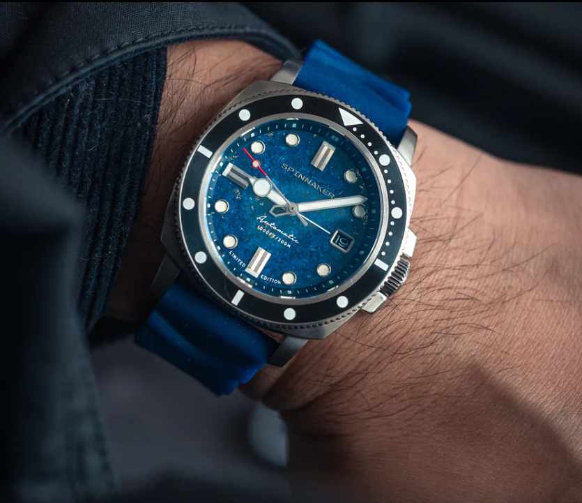 Odkryj zegarek męski Spinnaker na bransolecie