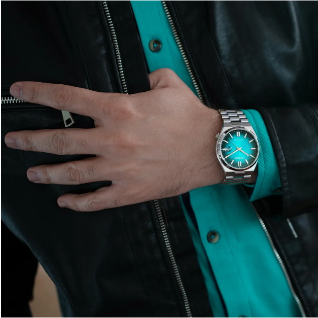Zegarek męski z niebieską tarczą Citizen Tsuyoza NJ0151-88X
